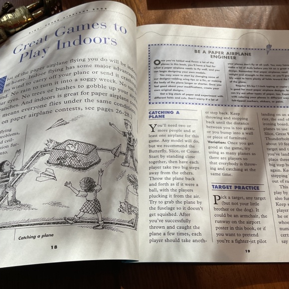 Paper Airplane Book. - Picture 5 of 8